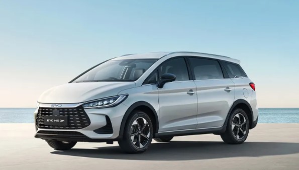 BYD M6 DM