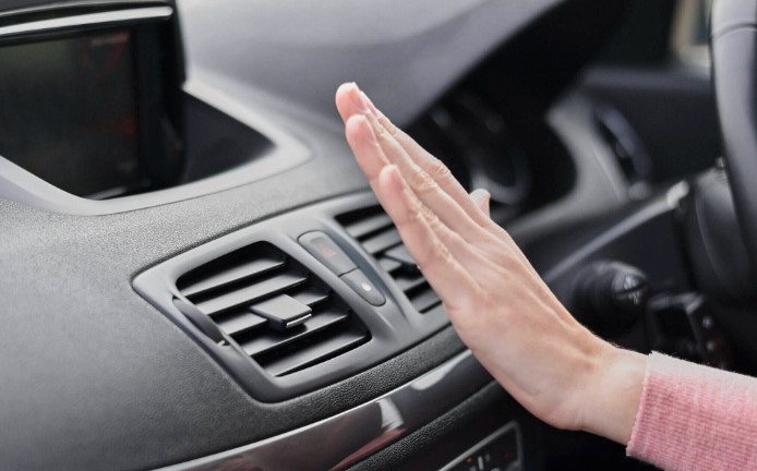 Cara Membuat AC Mobil Menjadi Lebih Dingin