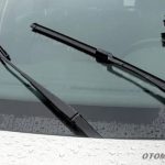 Wiper Mobil